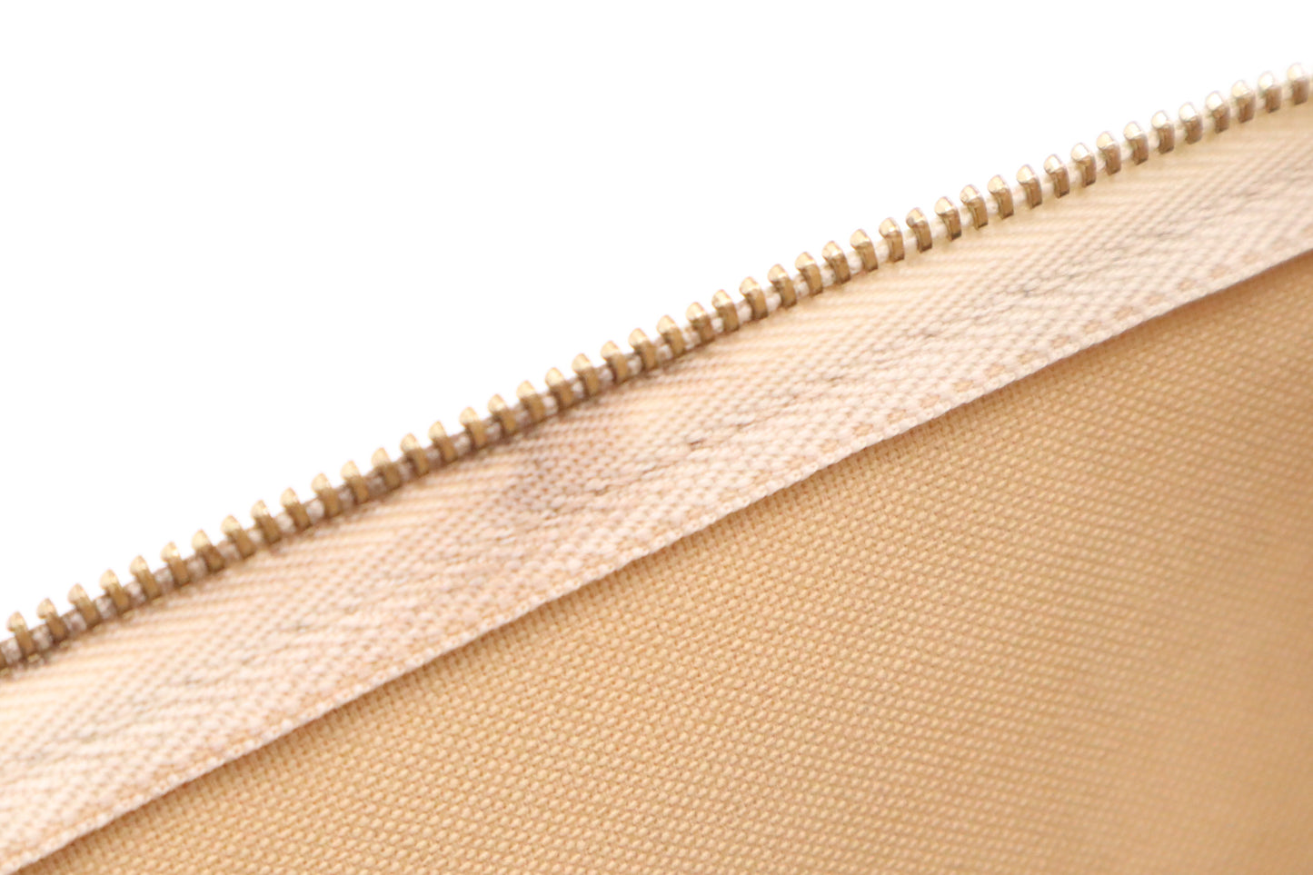 Louis Vuitton Pochette Accessoires in Damier Azur