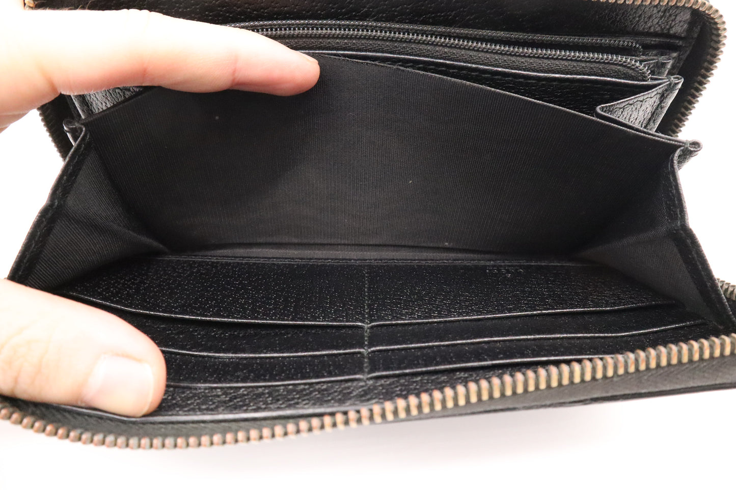 Gucci Long Wallet in Black Leather