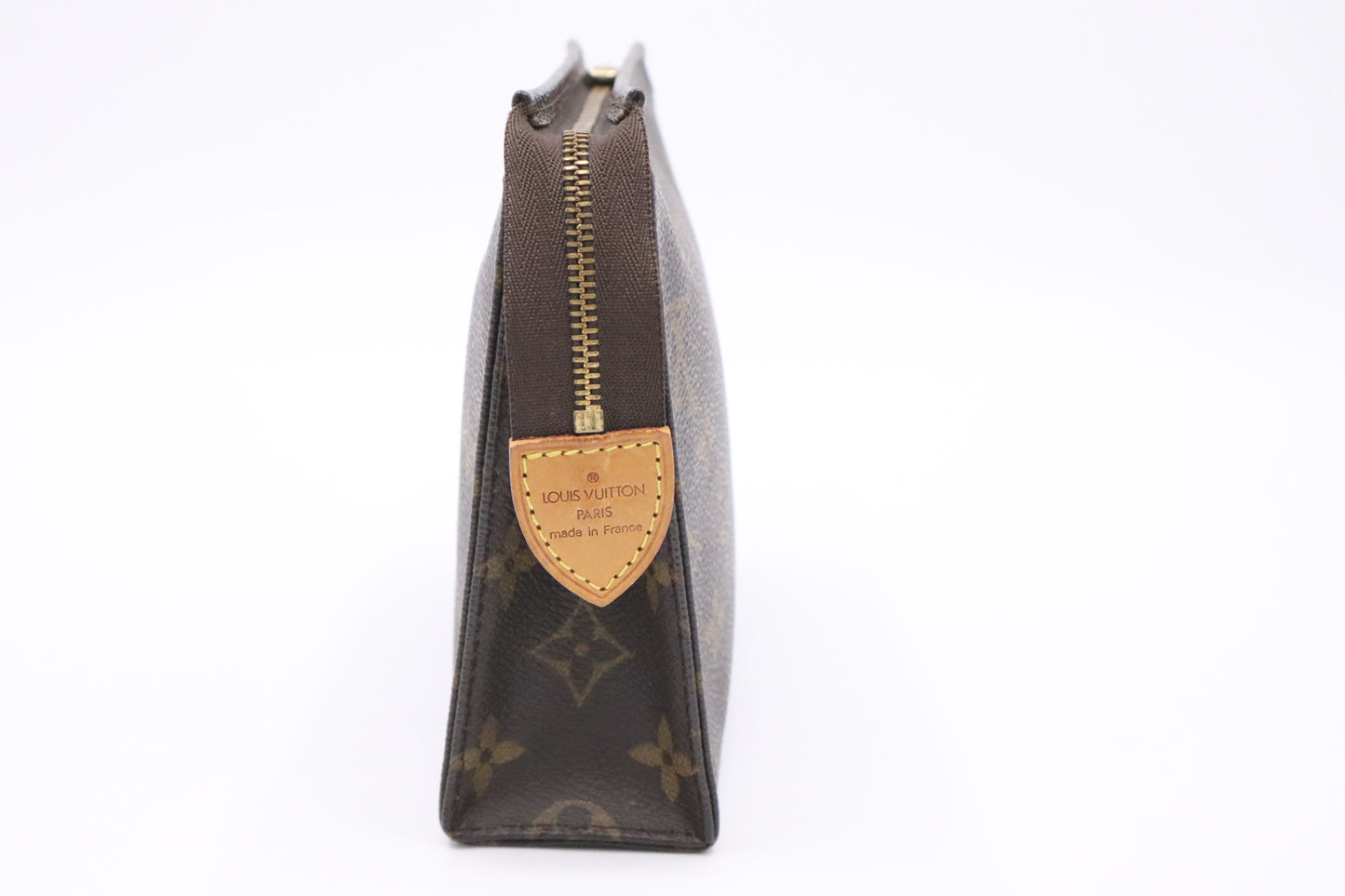 Louis Vuitton Toiletry 19 in Monogram Canvas