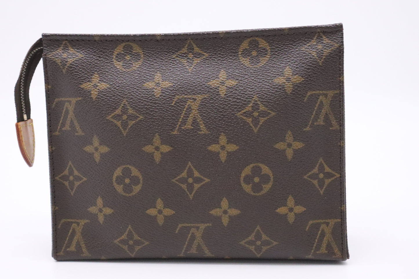 Louis Vuitton Toiletry 19 in Monogram Canvas