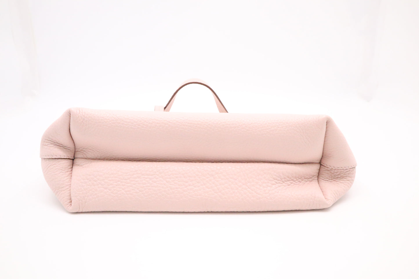 Ferragamo Handbag in Pale Pink Leather