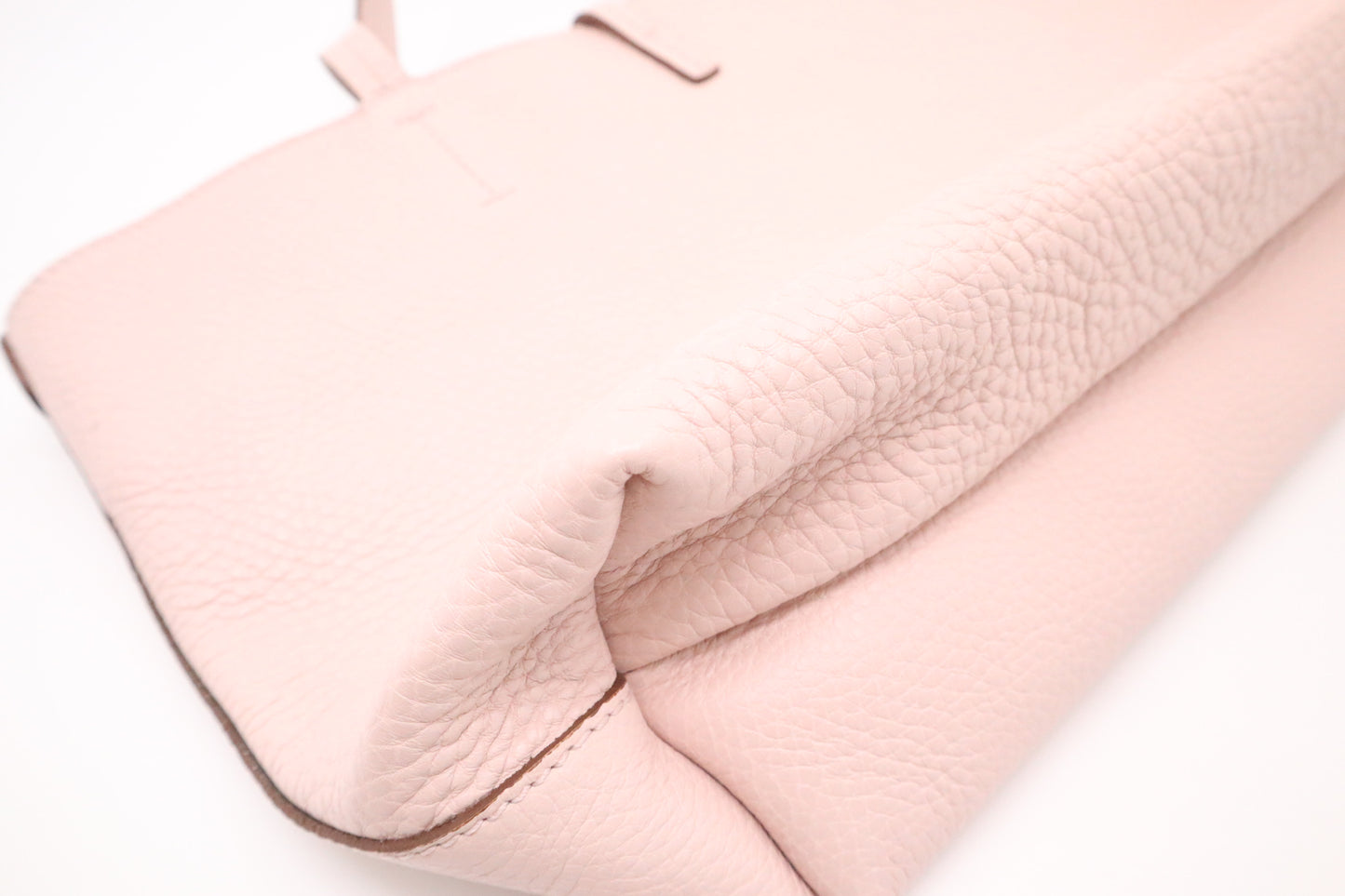 Ferragamo Handbag in Pale Pink Leather