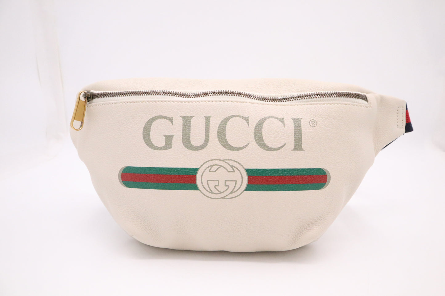 Gucci Waist Bag in White Leather