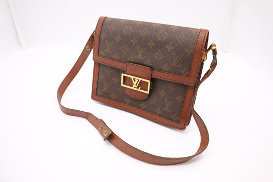Louis Vuitton Sac Dauphine in Monogram Canvas