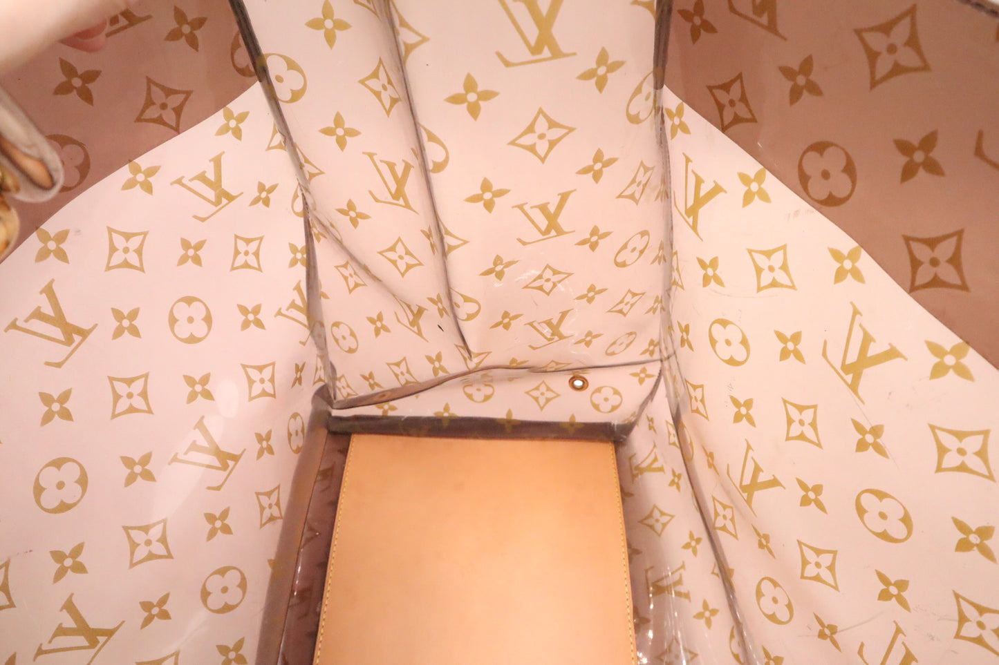 Louis Vuitton Cabas Cruise in Monogram PVC