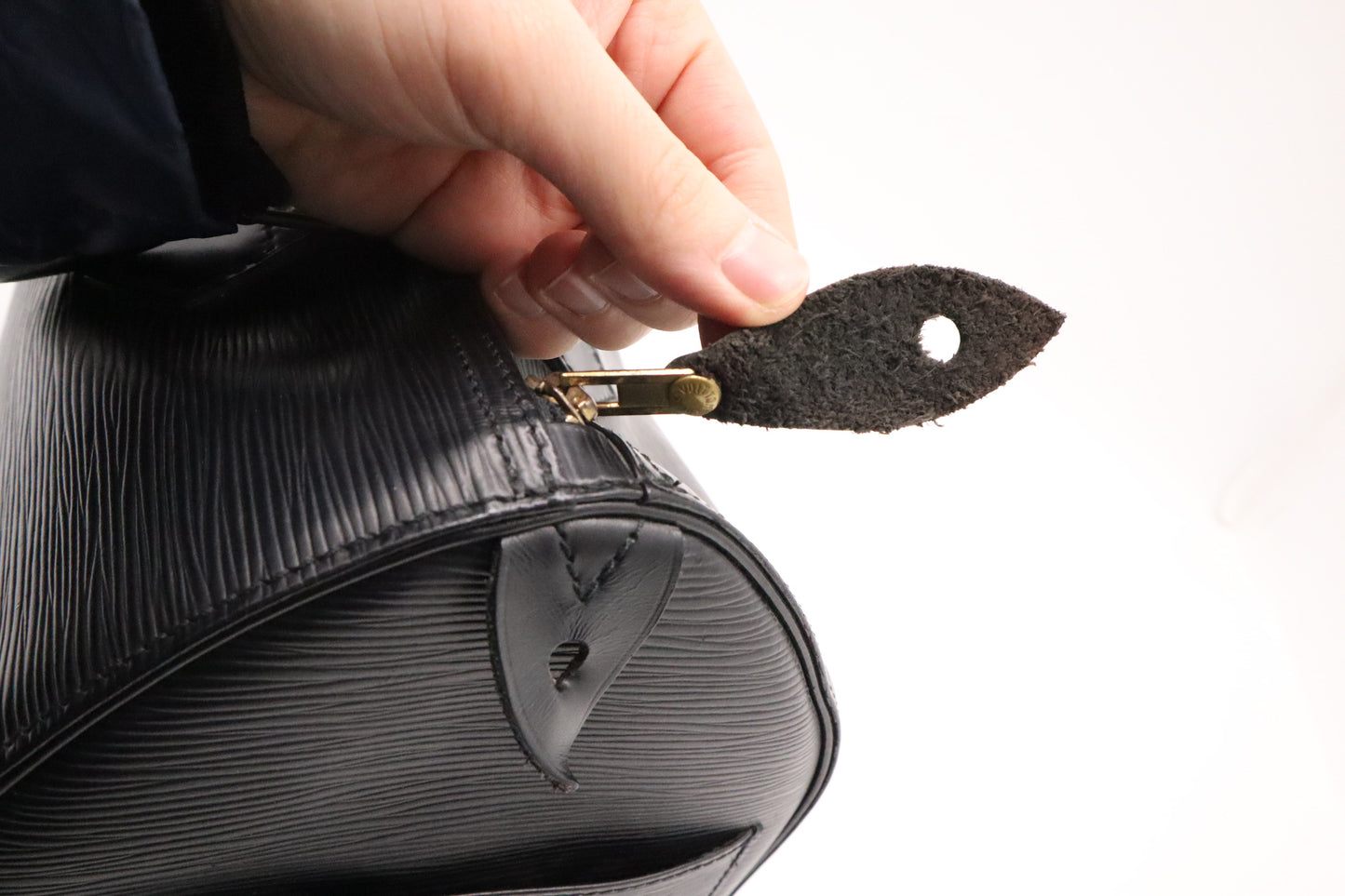 Louis Vuitton Speedy 30 in Black Epi Leather