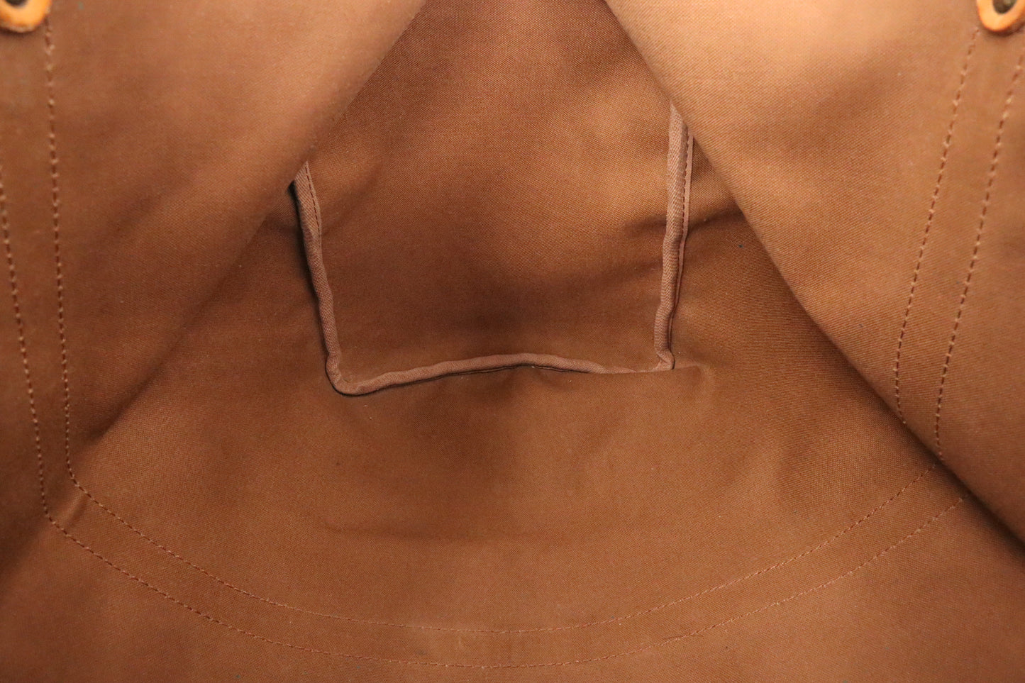 Louis Vuitton Keepall 50 in Monogram Canvas