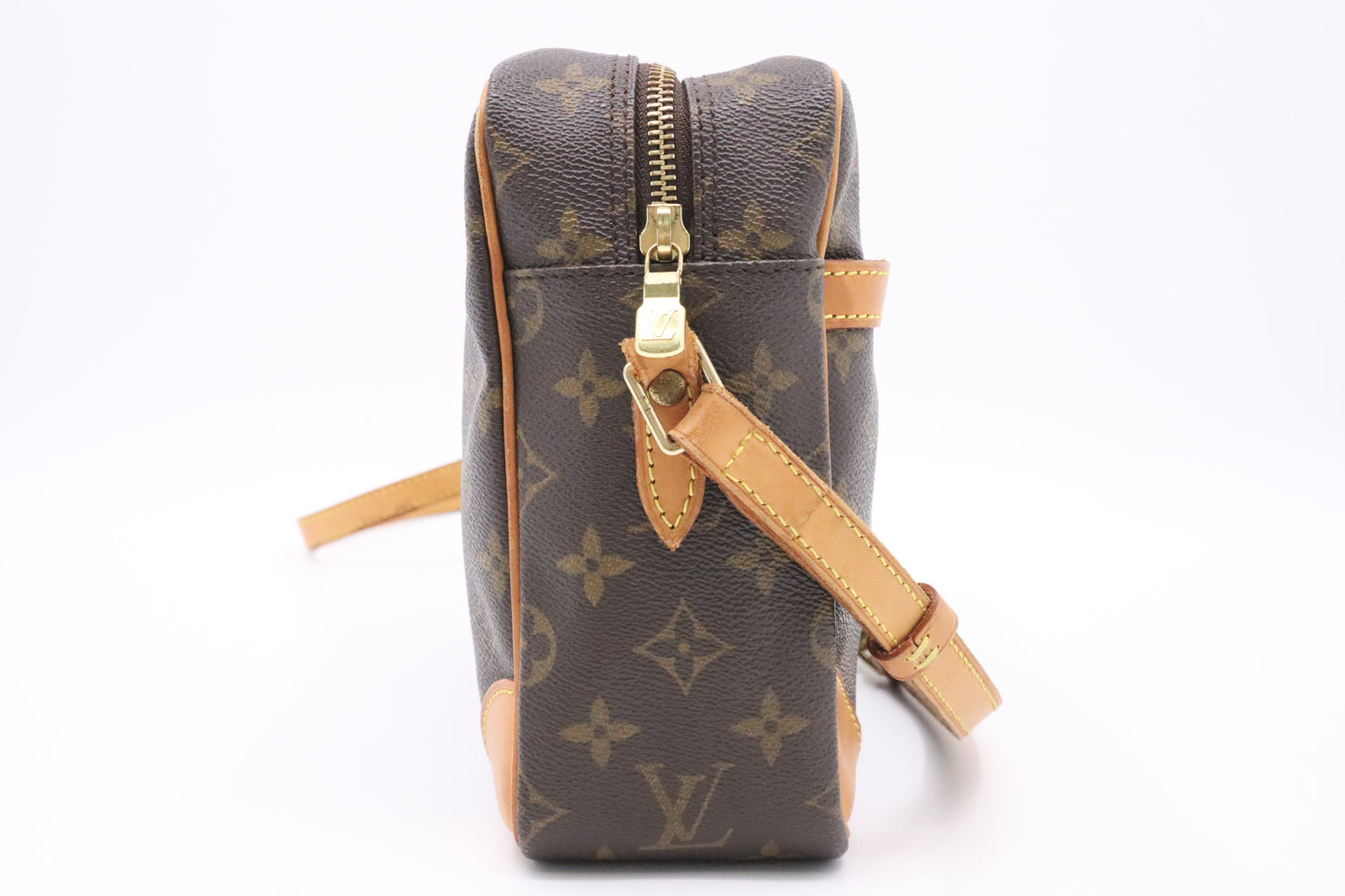 Louis Vuitton Trocadero 29 in Monogram Canvas