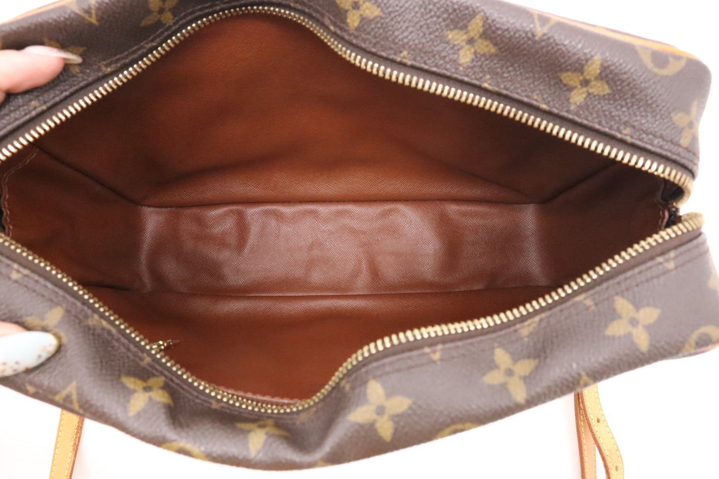 Louis Vuitton Trocadero 29 in Monogram Canvas