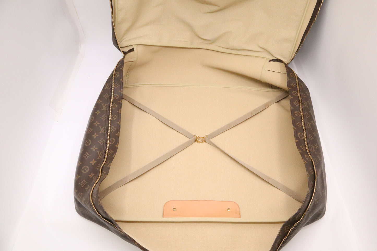 Louis Vuitton Sirius 70 in Monogram Canvas