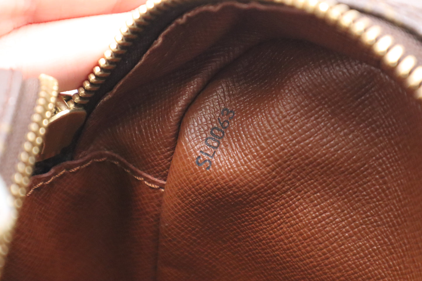 Louis Vuitton Trocadero 29 in Monogram Canvas