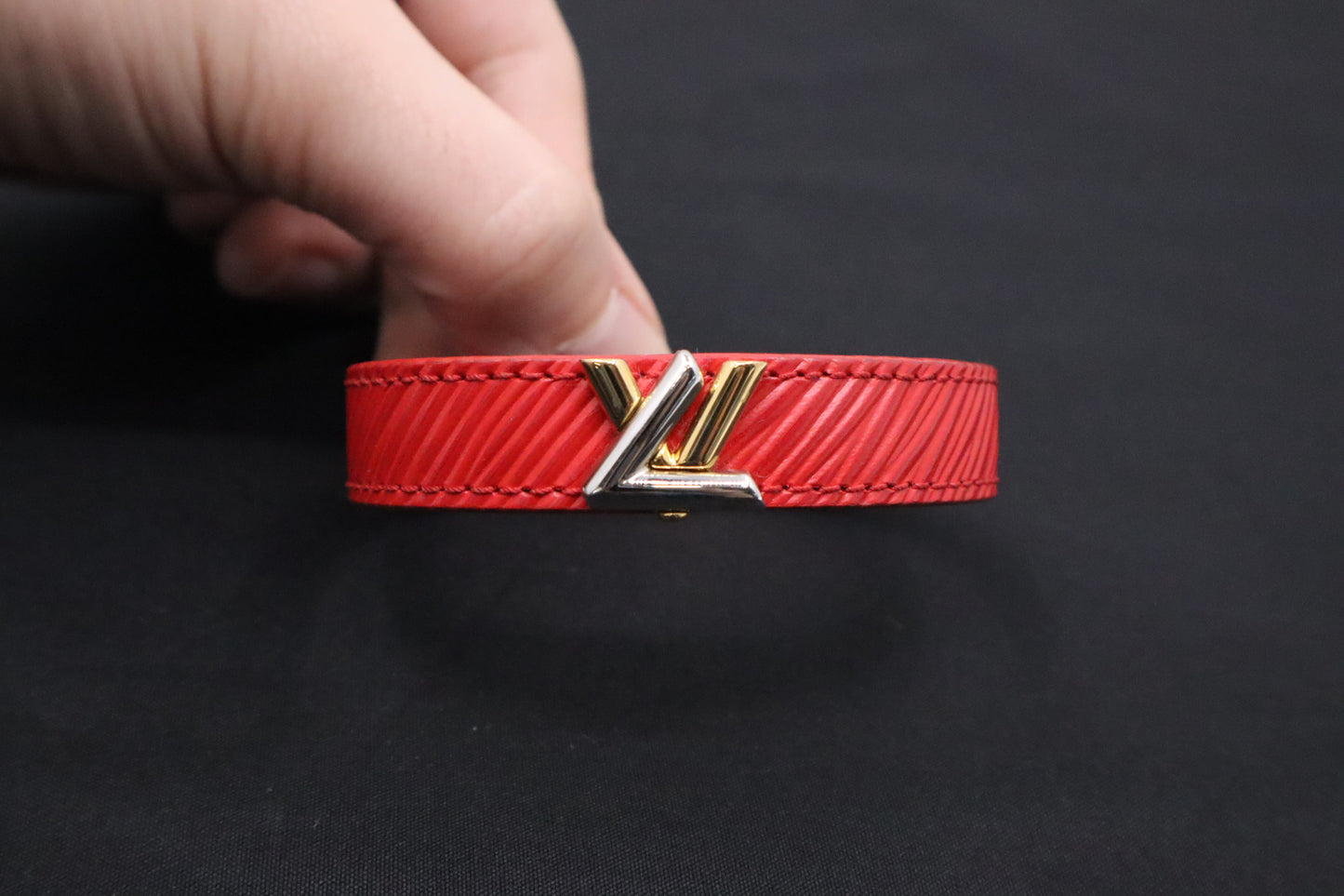 Louis Vuitton Bracelet in Red Epi Leather
