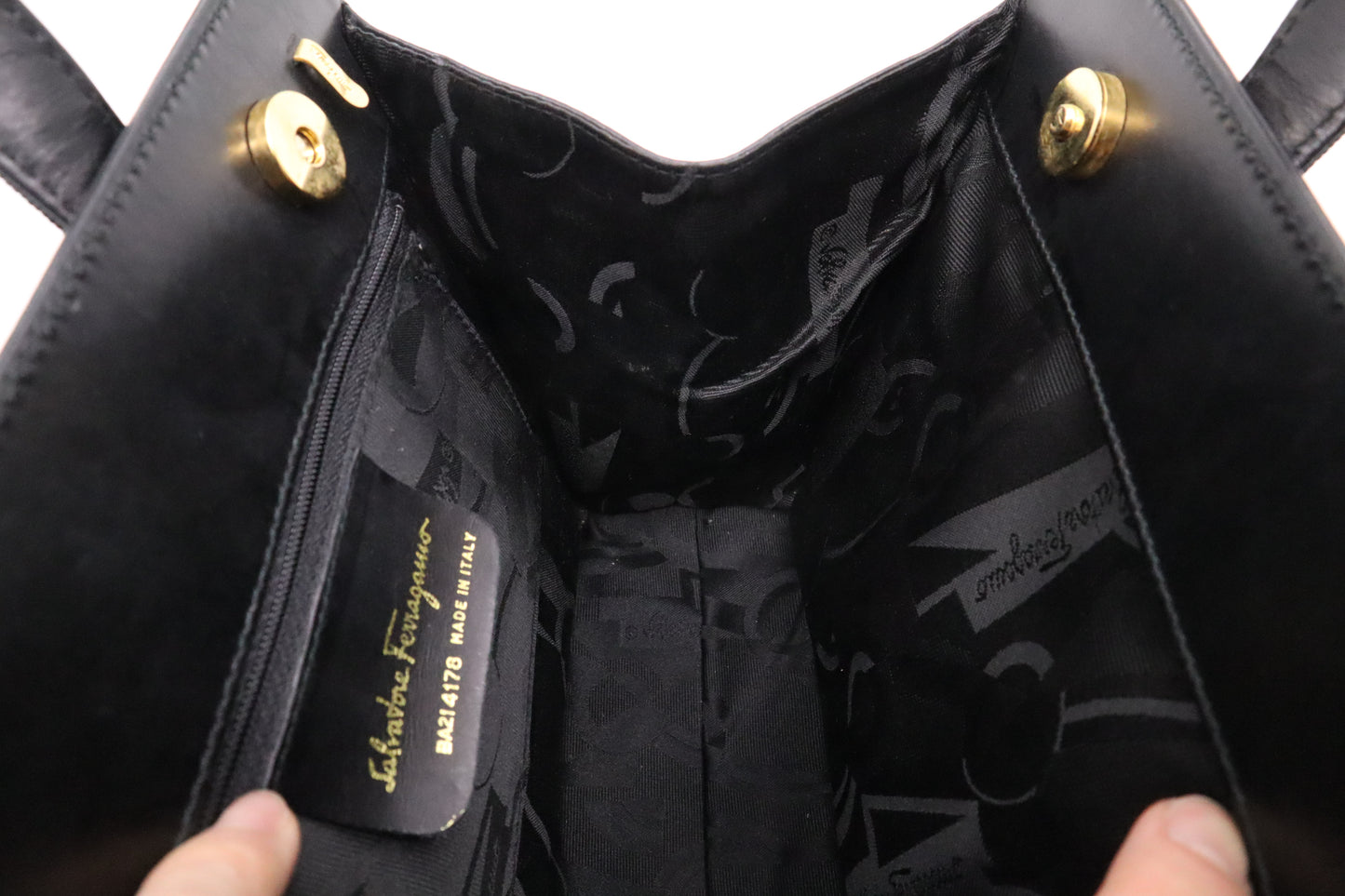 Ferragamo Handbag in Black Leather