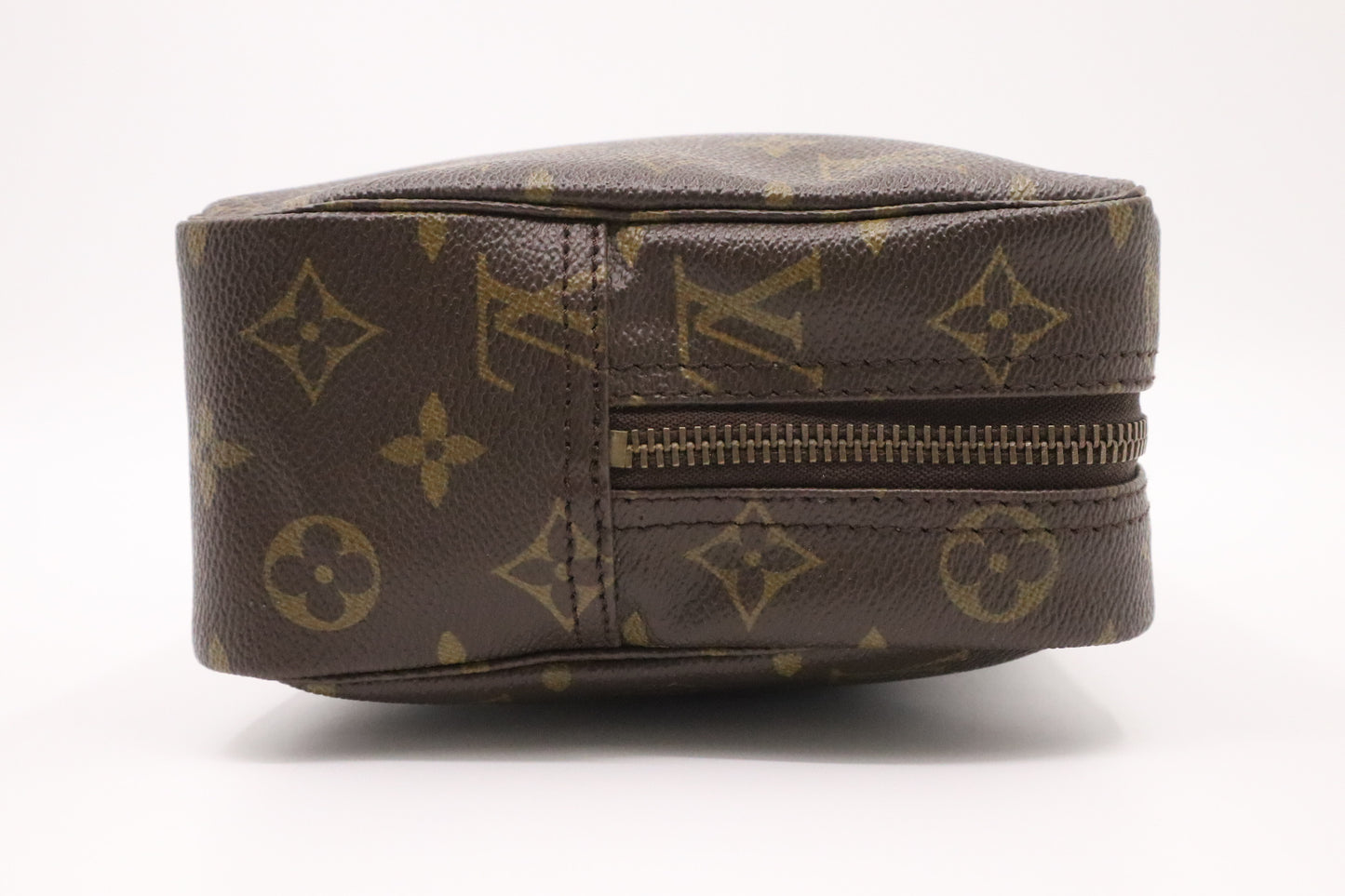 Louis Vuitton Trousse 28 in Monogram Canvas