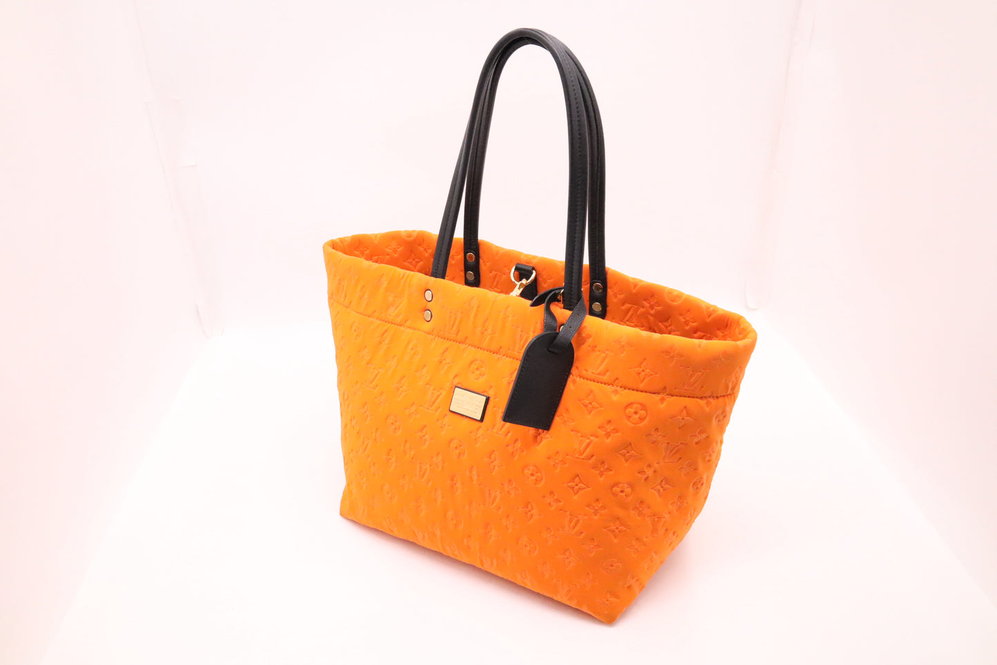 Louis Vuitton Scuba GM in Orange Neoprene