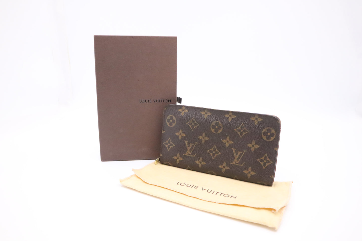 Louis Vuitton Long Zippy Wallet in Monogram Canvas