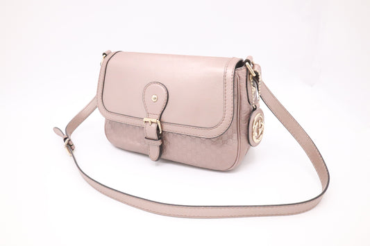 Gucci Crossbody in Pink Metallic Microguccissima Leather