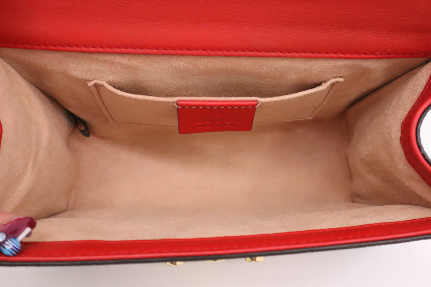 Gucci Shoulder Bag in GG Supreme Apples Canvas