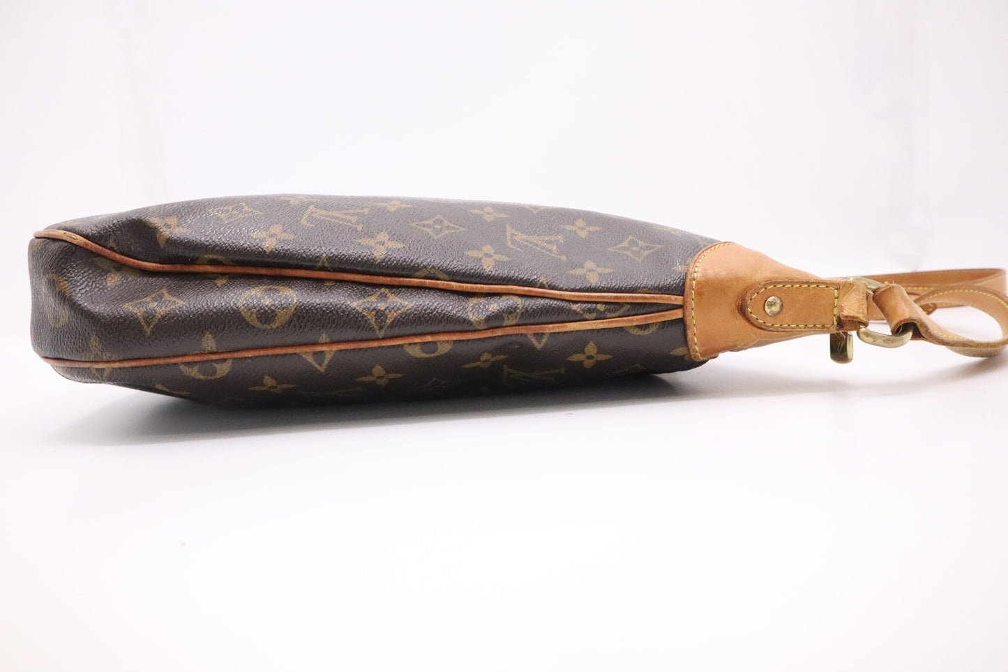 Louis Vuitton Odeon MM in Monogram Canvas