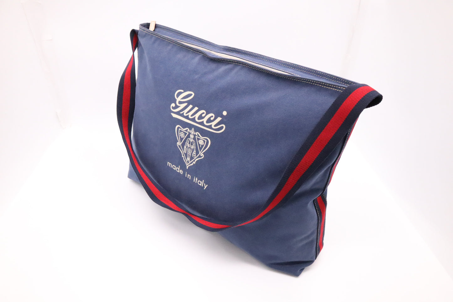 Gucci Sherry Shoulder Bag in Navy Blue Canvas