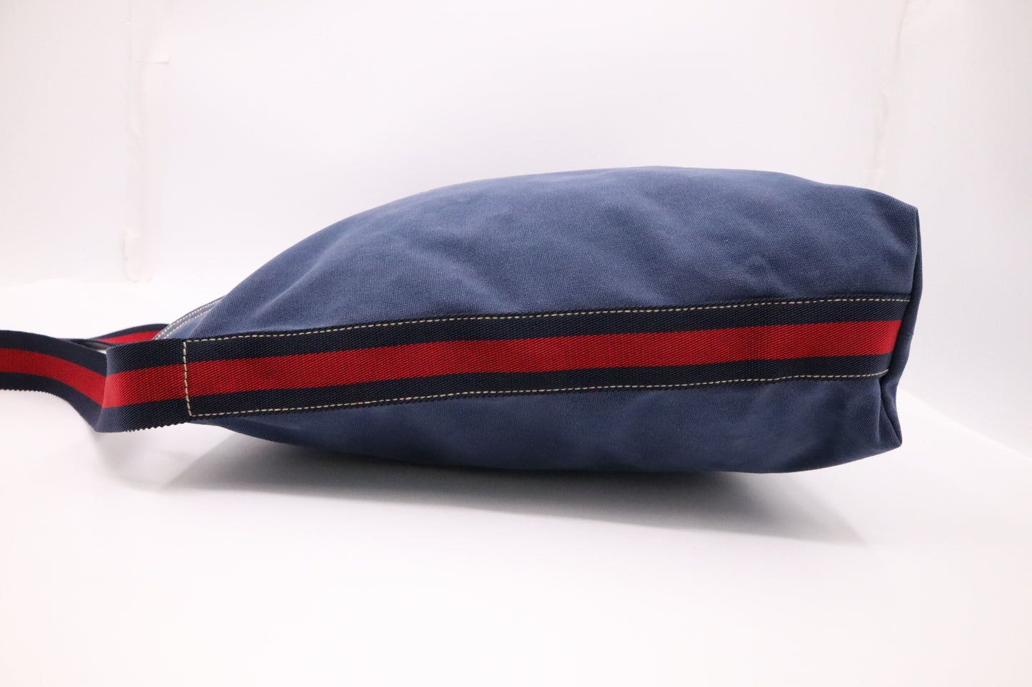 Gucci Sherry Shoulder Bag in Navy Blue Canvas