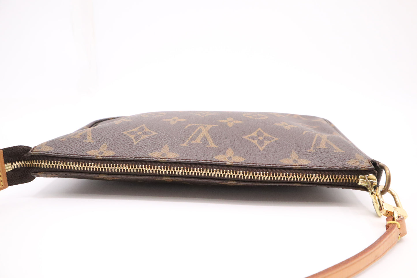 Louis Vuitton Pochette Accessoires in Monogram Canvas