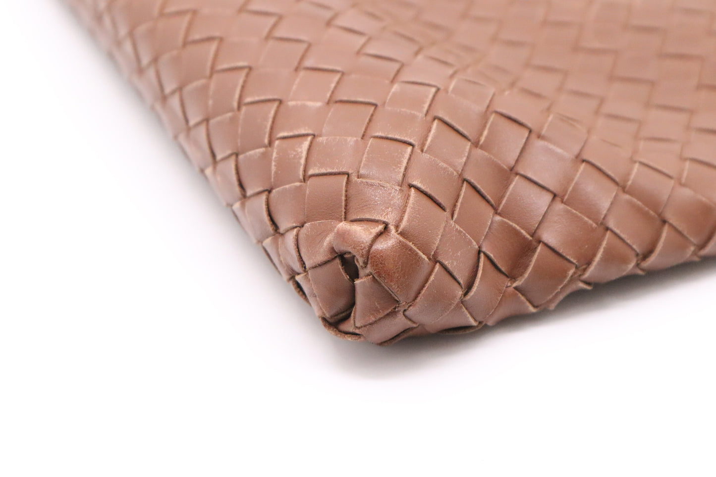 Bottega Veneta Crossbody in Light Brown Intrecciato Leather