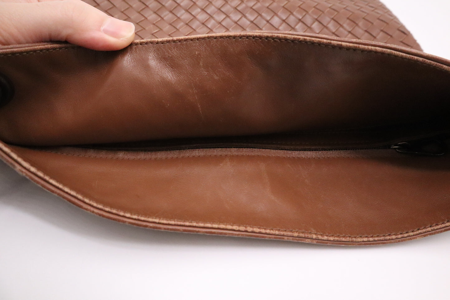Bottega Veneta Crossbody in Light Brown Intrecciato Leather