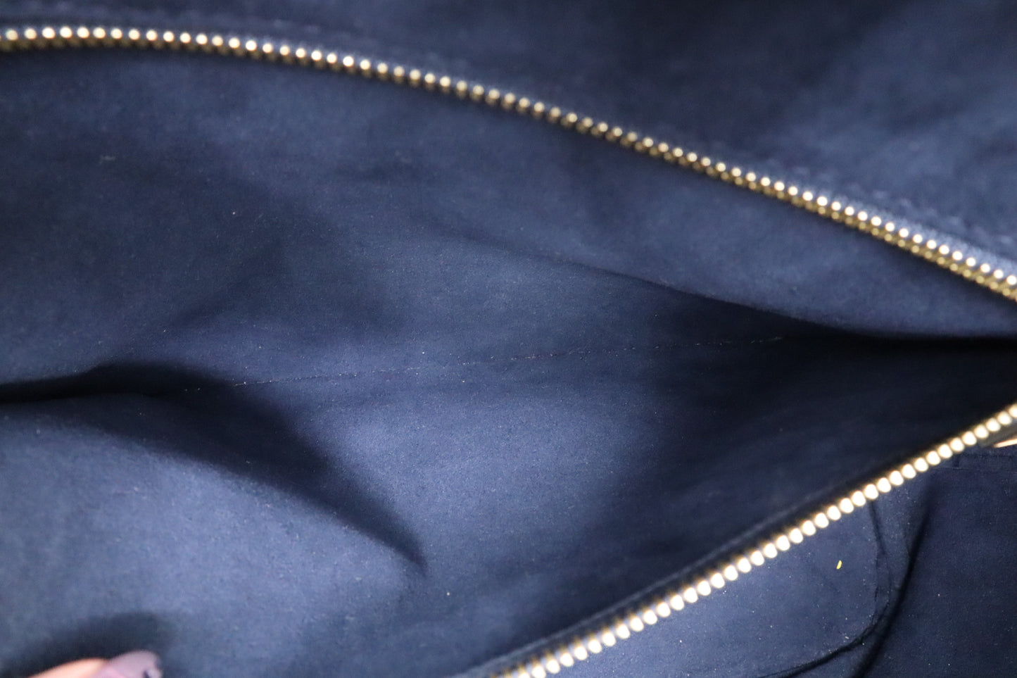 Louis Vuitton Neverfull MM in Black Empreinte Leather