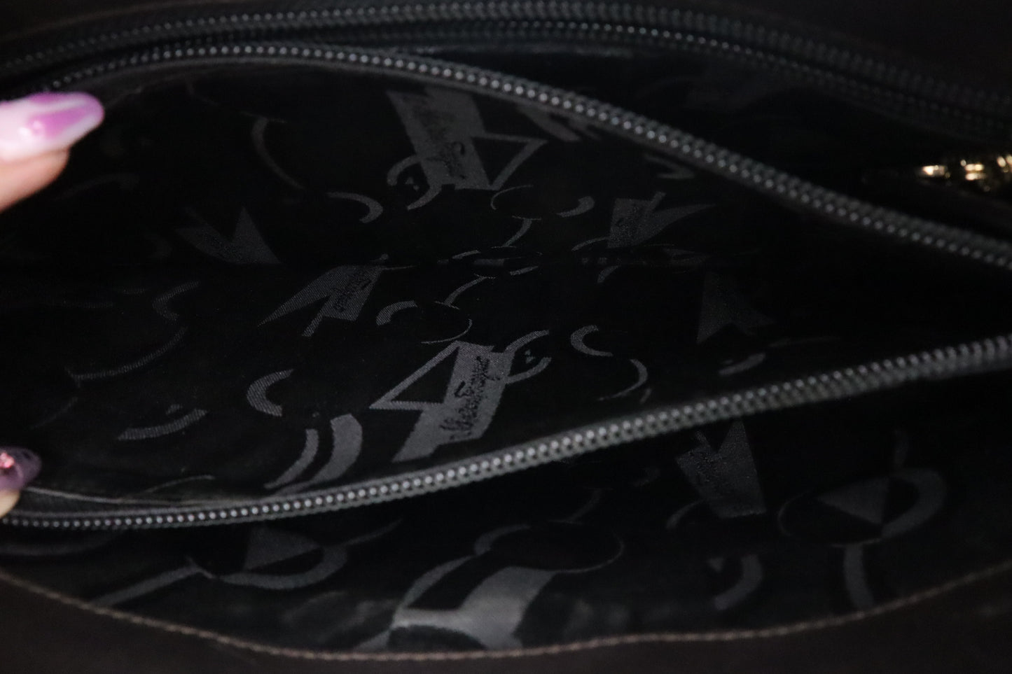 Ferragamo Shoulder Bag in Dark Brown Leather