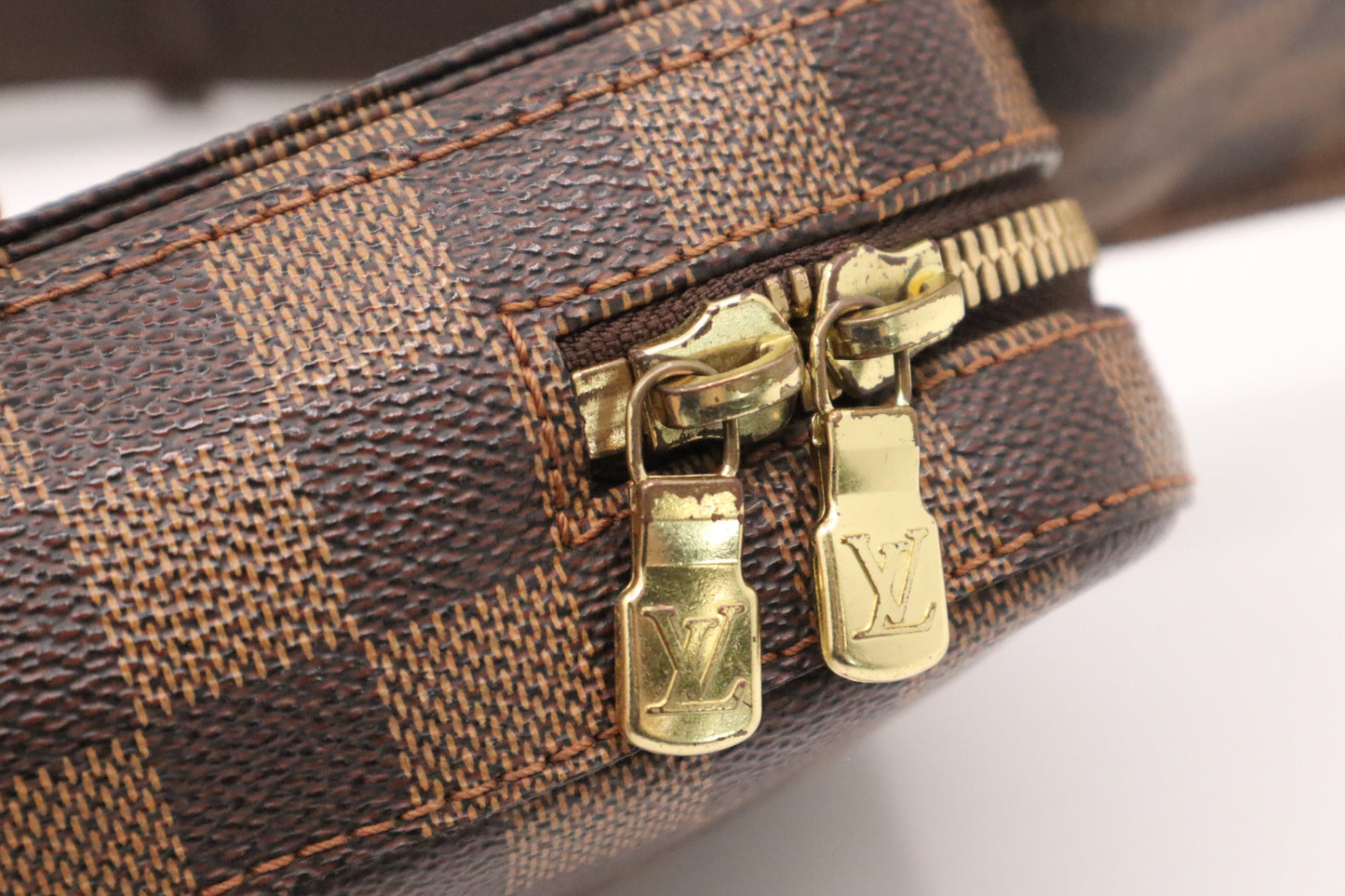 Louis Vuitton Geronimo in Damier Ebene Canvas