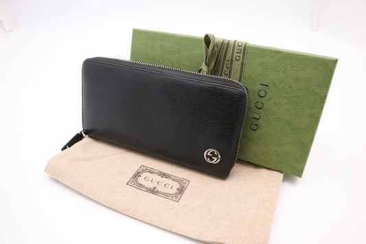 Gucci Long Zippy Wallet in Black Leather