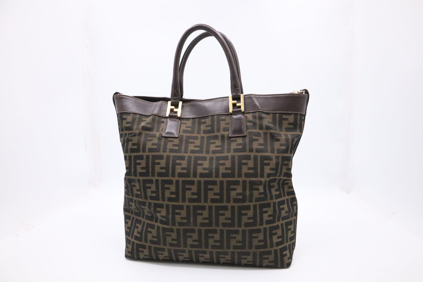 Fendi Tote in Zucca Canvas