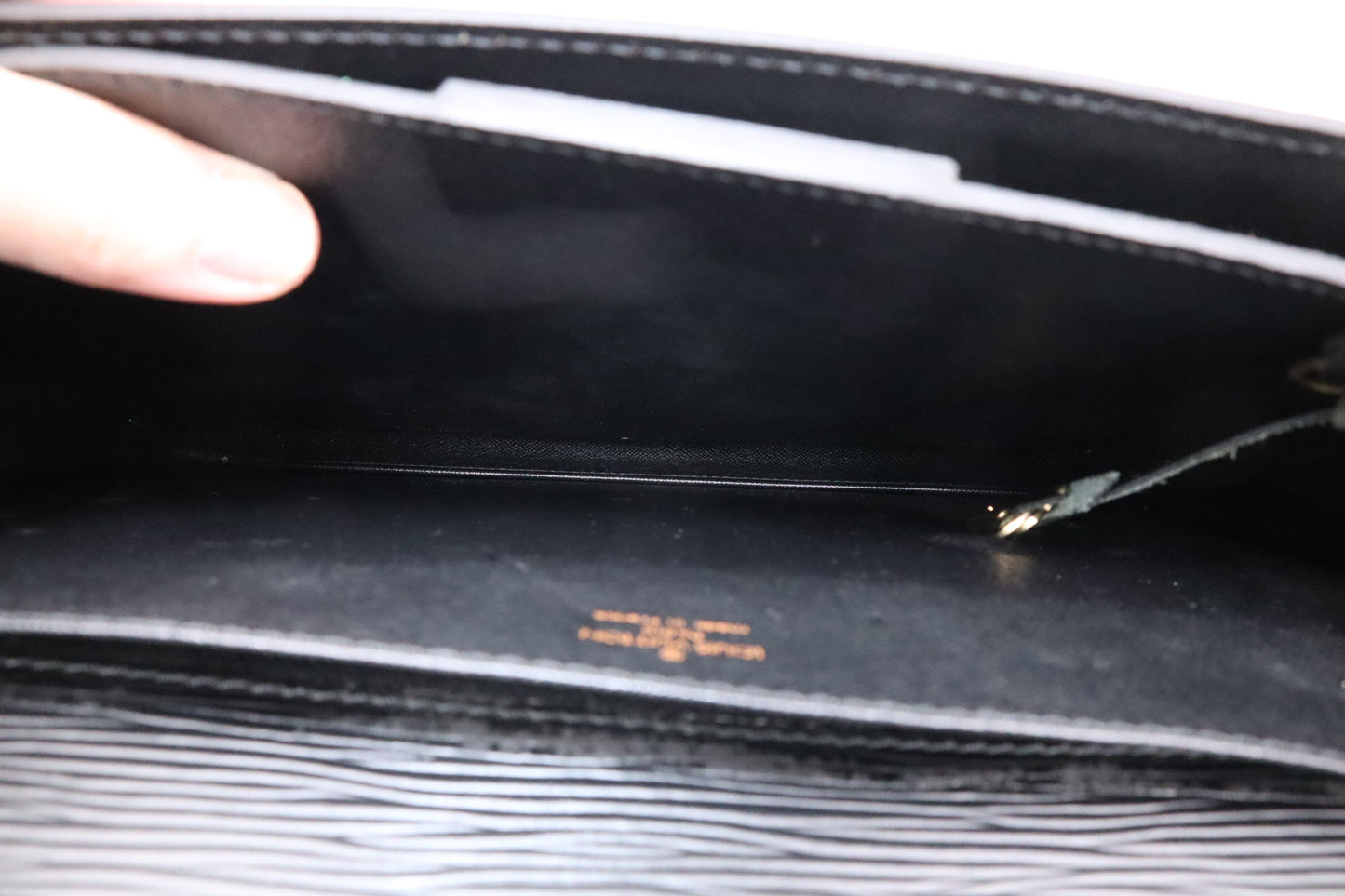Louis Vuitton Serviette Conseiller in Black Epi Leather