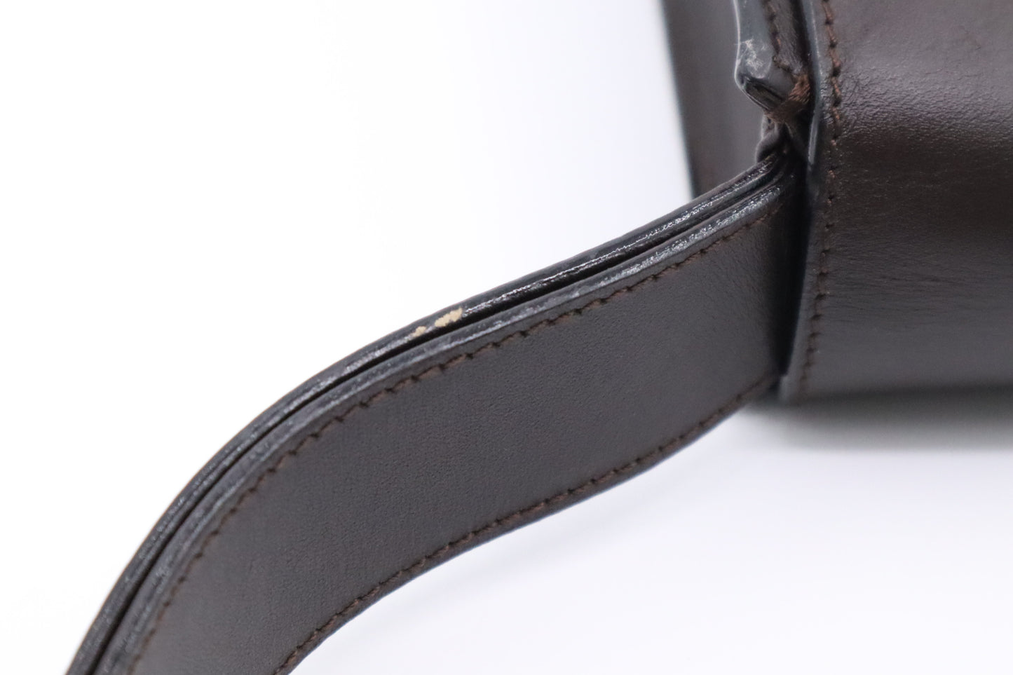 Gucci Shoulder Bag in Brown Leather