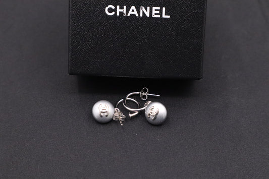 Chanel Round Earrings