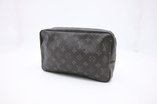 Louis Vuitton Trousse 28 in Monogram Canvas