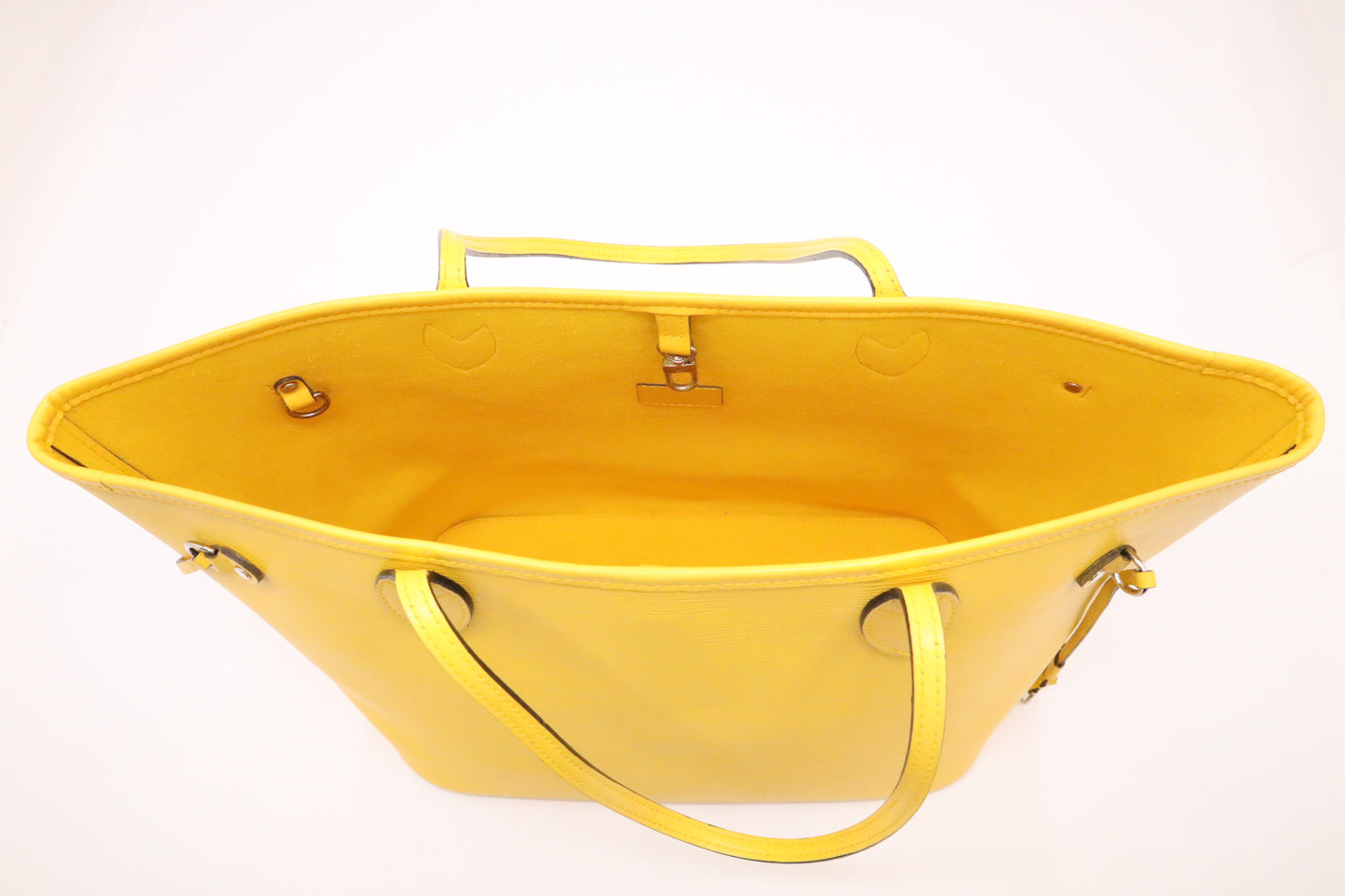 Louis Vuitton Neverfull MM in Yellow Epi Leather