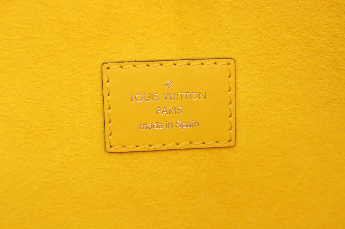 Louis Vuitton Neverfull MM in Yellow Epi Leather