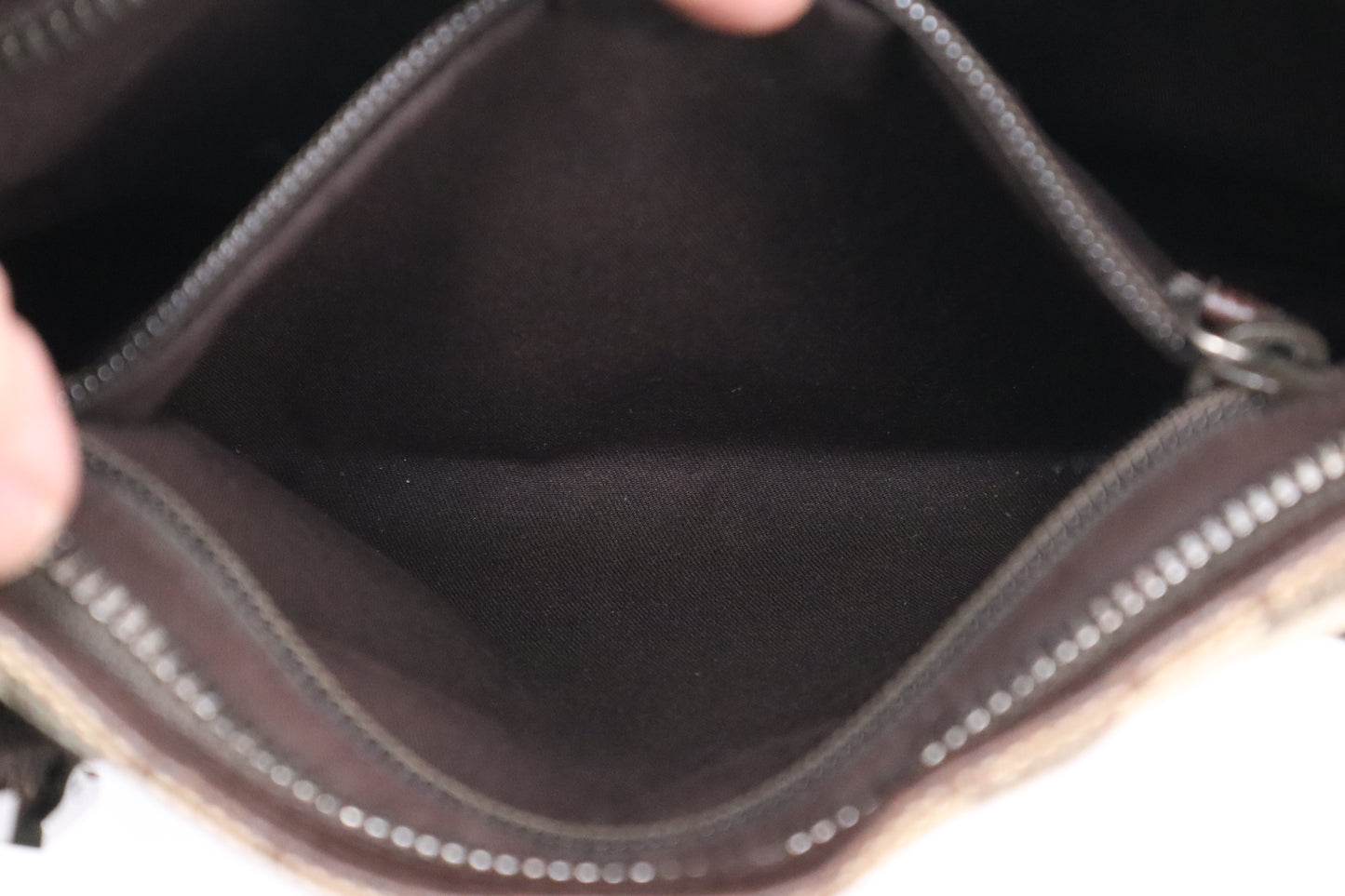 Gucci Crossbody in Brown GG Canvas