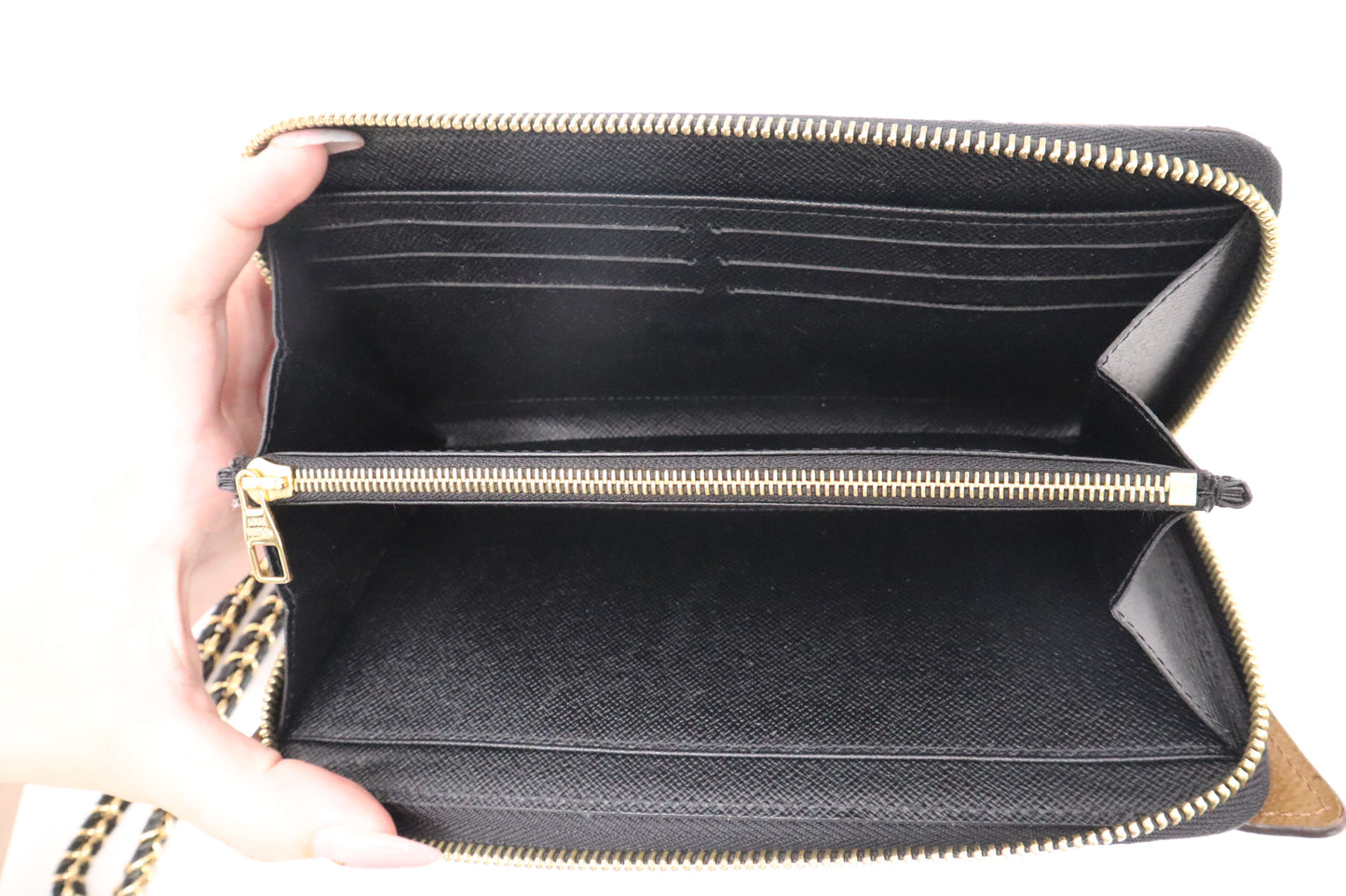 Louis Vuitton Zippy Shades Wallet in Monogram Canvas