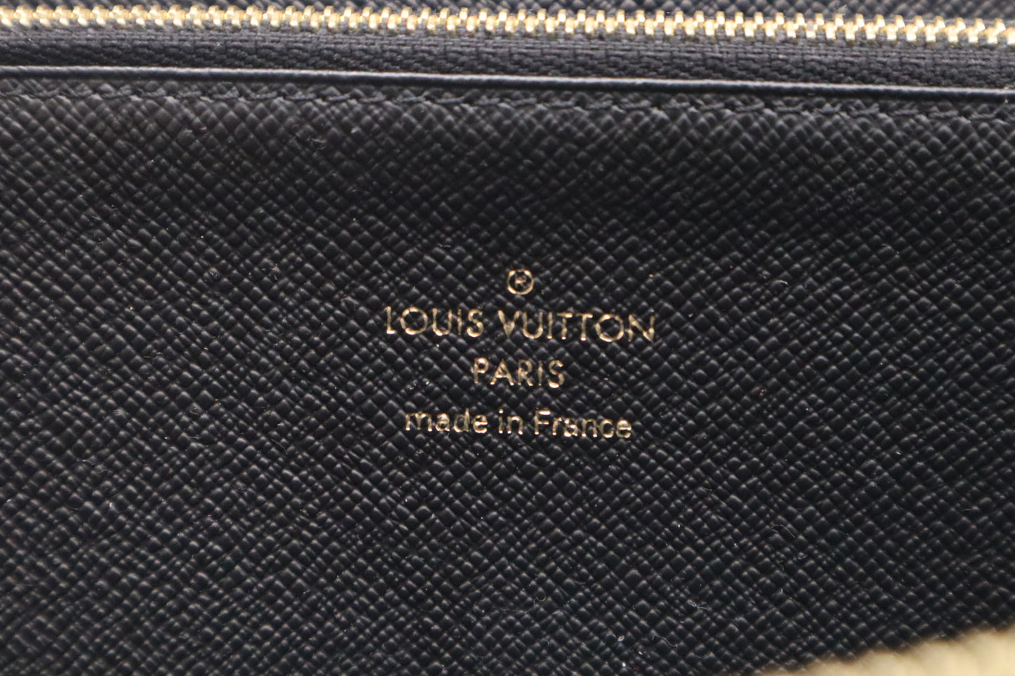 Louis Vuitton Zippy Shades Wallet in Monogram Canvas