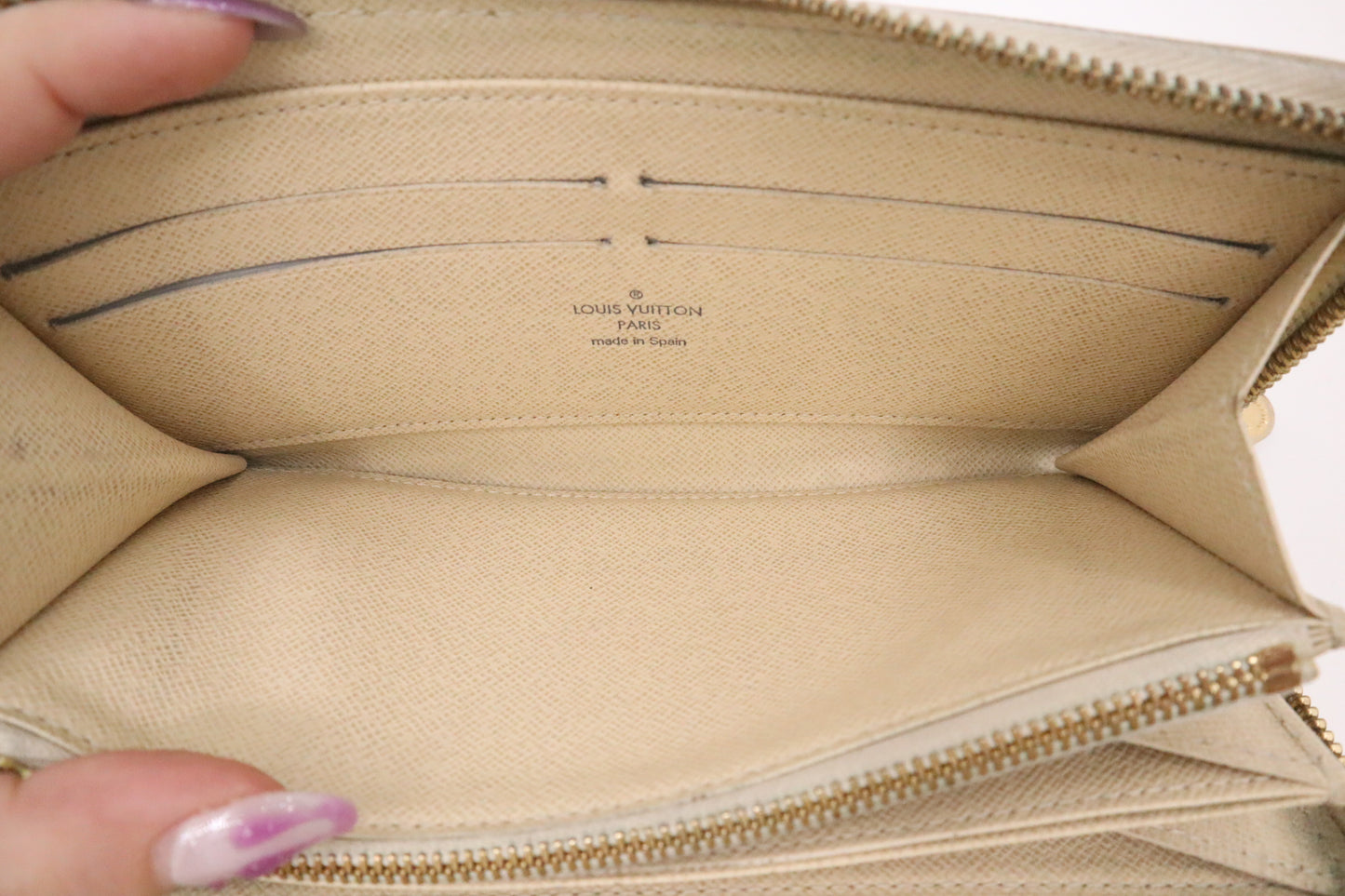 Louis Vuitton Long Zippy Wallet in Damier Azur Canvas