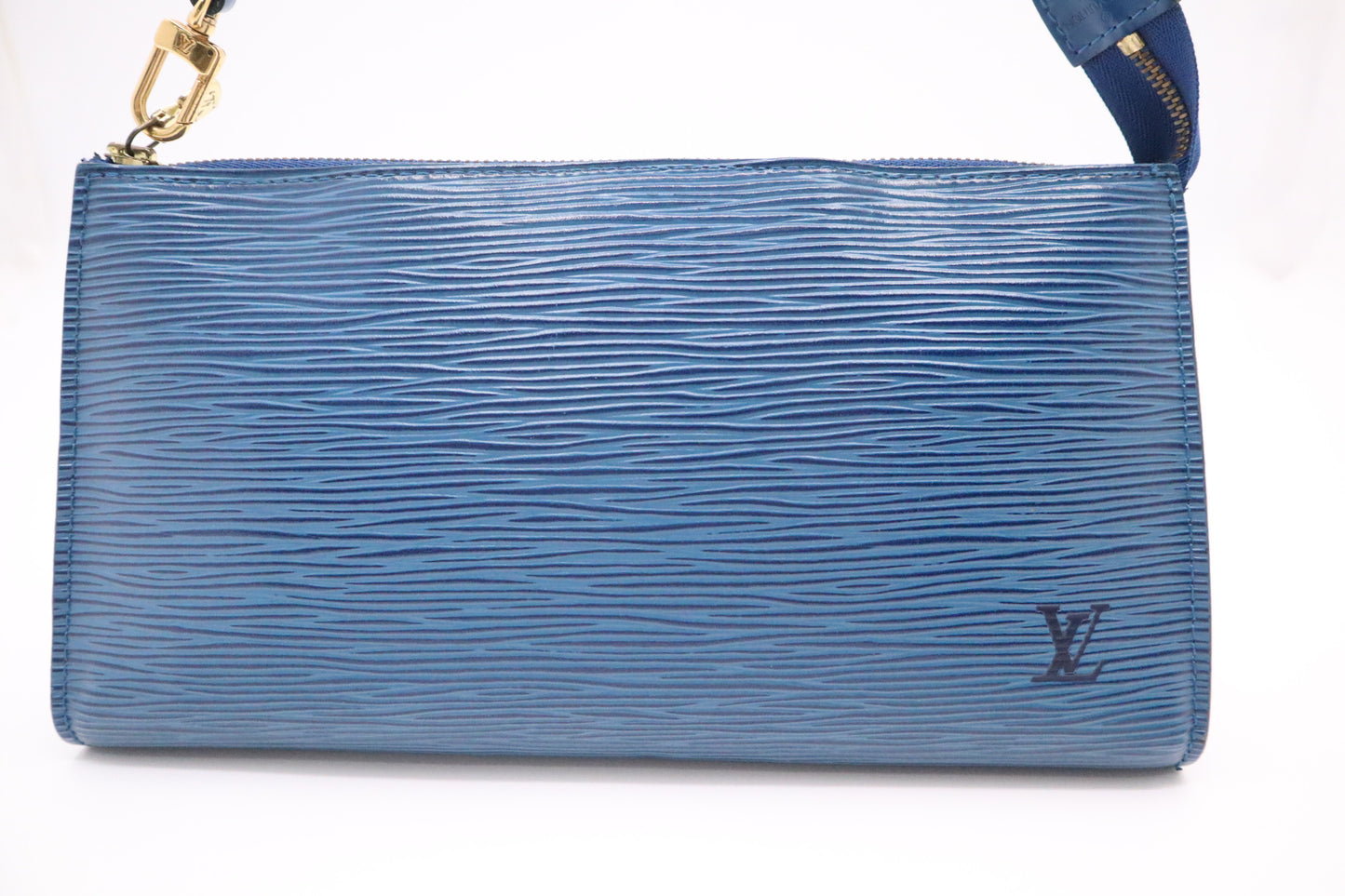 Louis Vuitton Pochette Accessoires in Blue Epi Leather