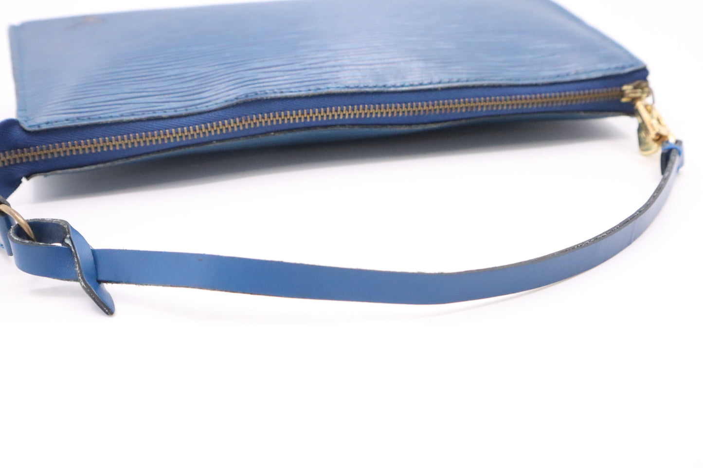 Louis Vuitton Pochette Accessoires in Blue Epi Leather