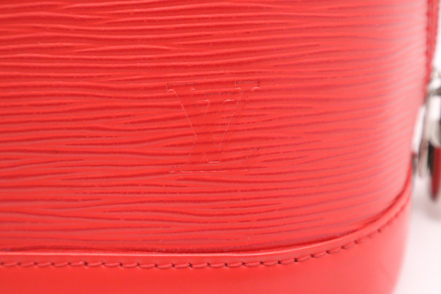 Louis Vuitton Alma PM in Piment Red Epi Leather