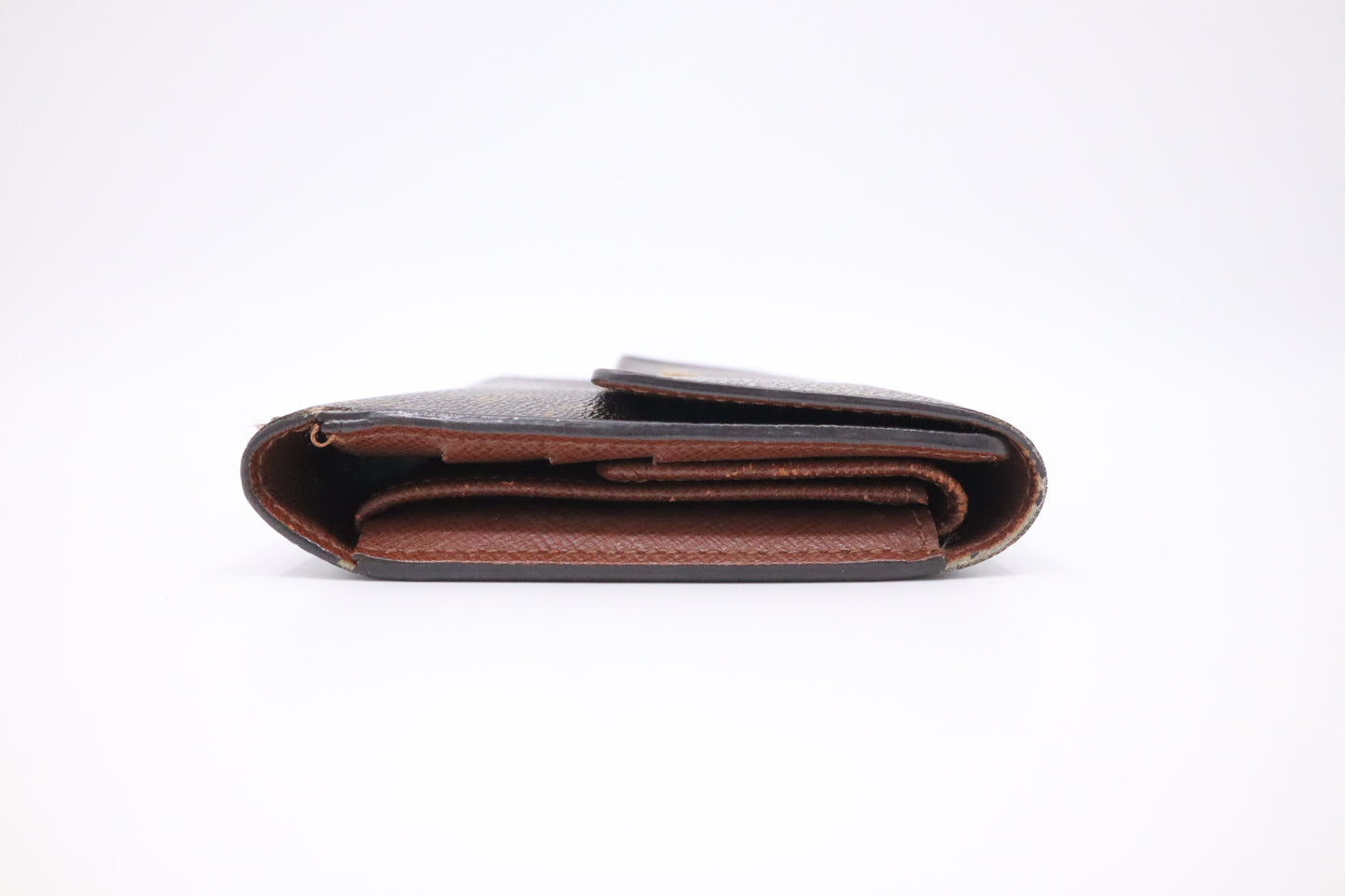 Louis Vuitton International Wallet in Monogram Canvas