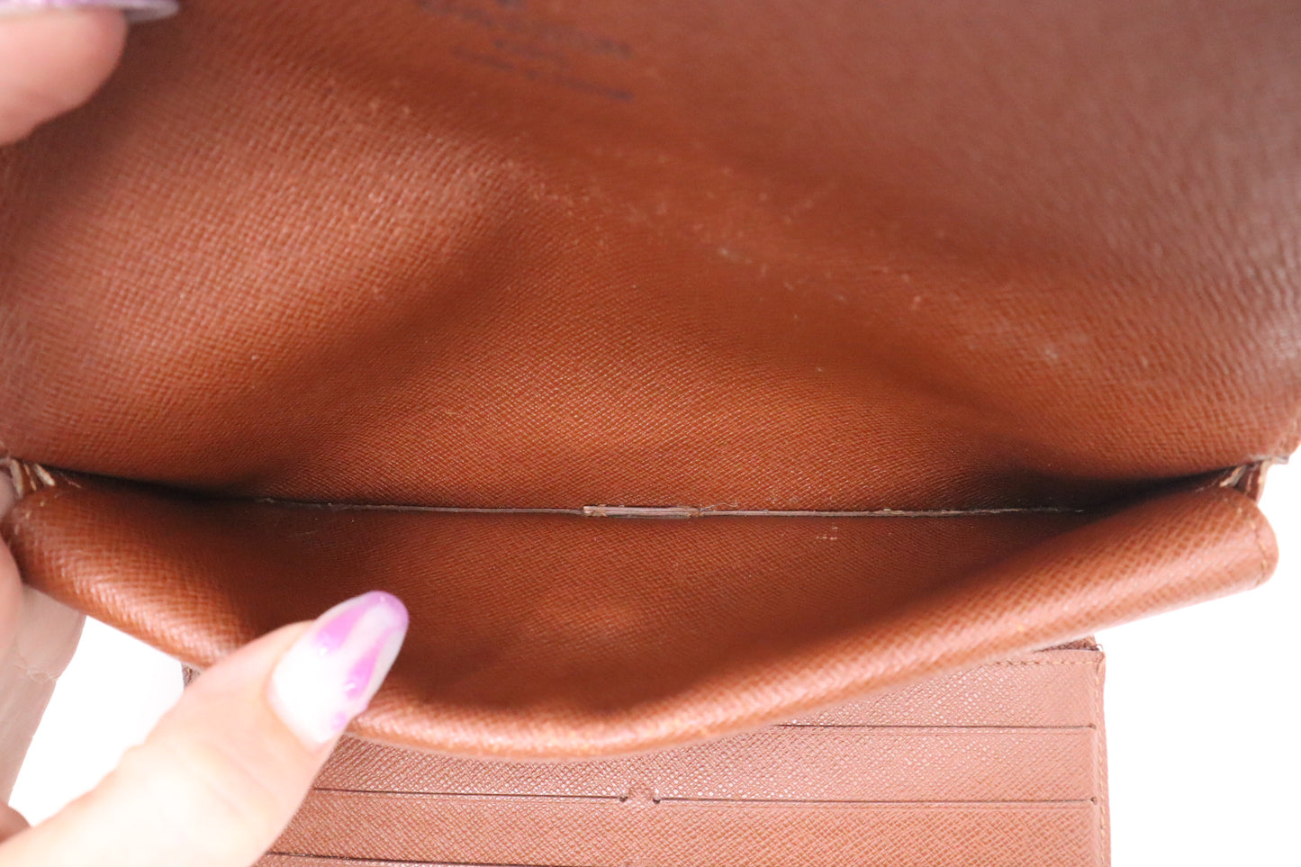 Louis Vuitton International Wallet in Monogram Canvas
