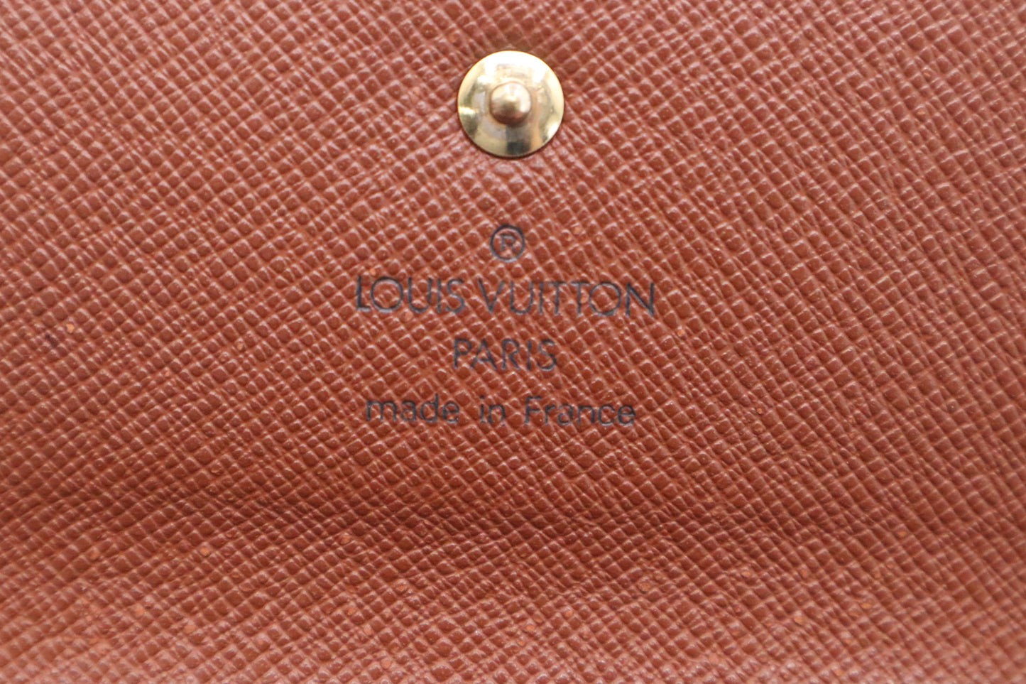 Louis Vuitton International Wallet in Monogram Canvas