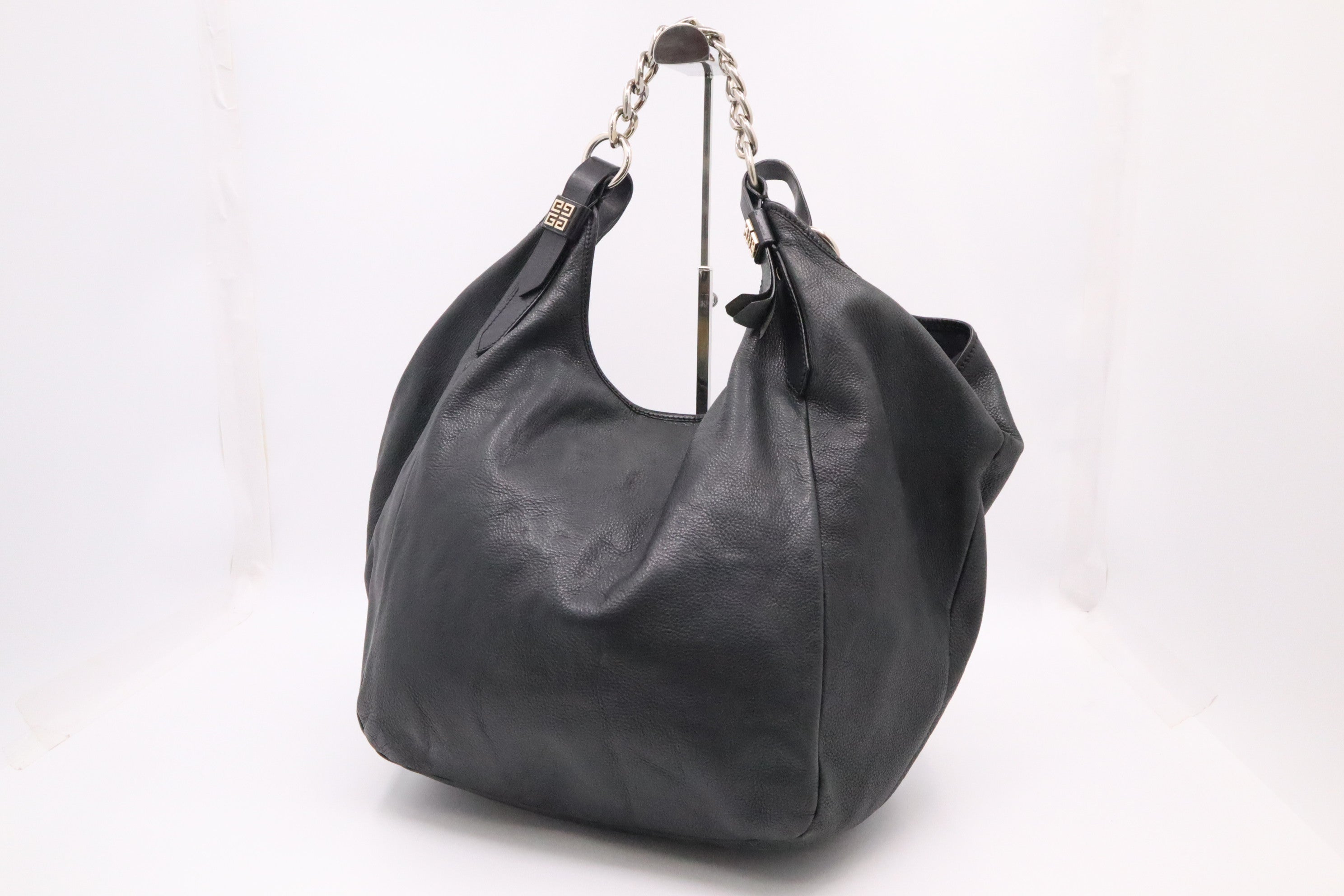 GIVENCHY Tumbled Sheepskin New Sacca Shoulder Bag Black
